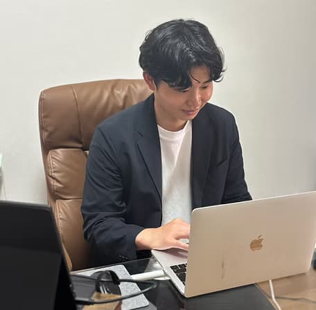 岡崎 隆之介 - 学生時代を教えてください。